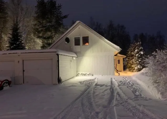 Own Private Room In A Big House!